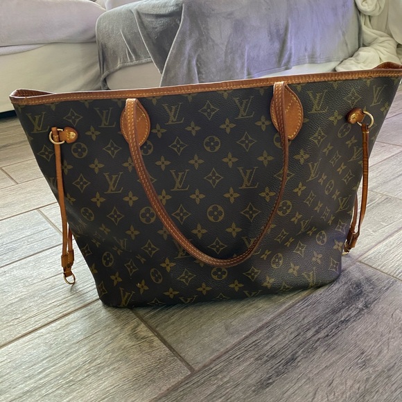 ❌SOLD❌ Louis Vuitton Neverfull MM - Picture 3 of 7